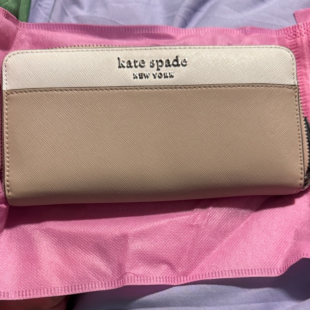 Kate Spade Tan and Cream Women's Wallet